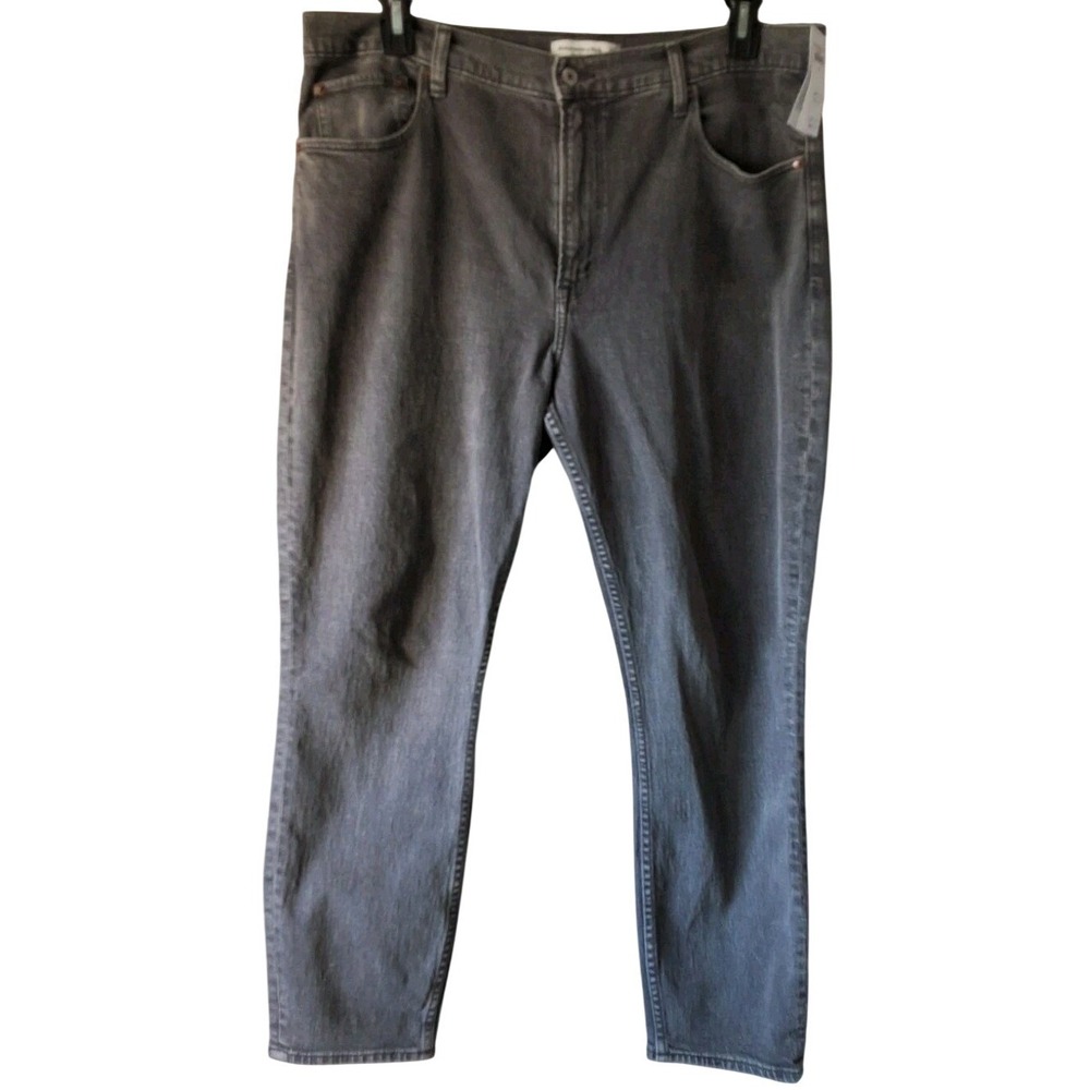NWT Abercrombie & Fitch Women Plus Sz 33/16 Grey Wash The Skinny High Rise Jeans